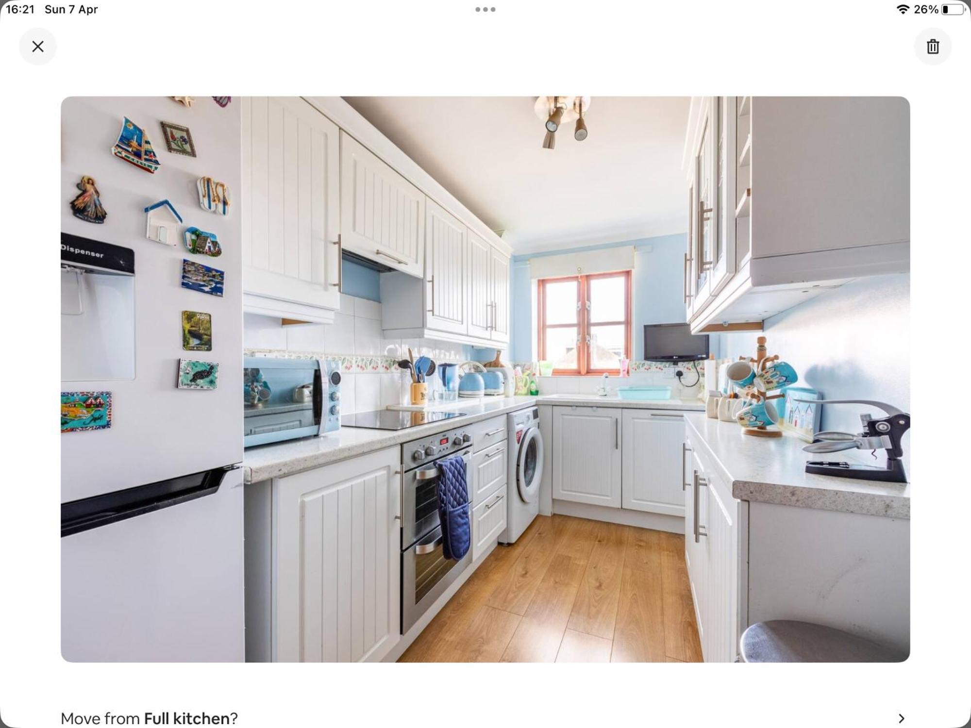 2 Bedrooms Apartment With Free Parking Lancing Extérieur photo